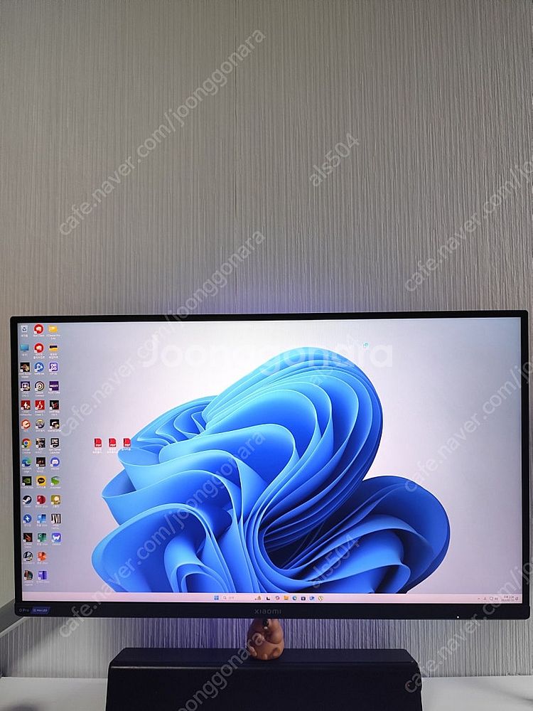 G pro minl led 1152 hdr1000 qh...--0