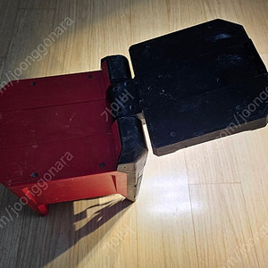 밀워키 회전 작업등 M18 PAL