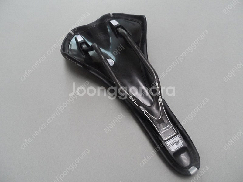 셀레 7만원 slr 킷 카보니아 카르보니아 안장 새것 ...--1