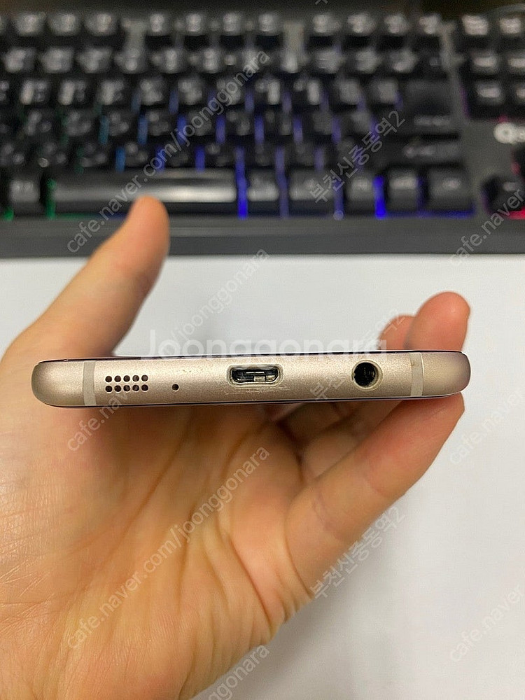 192747 갤럭시S7엣지 블루 외관깨끗합니다 32GB...--7