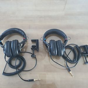 (가격인하,낱개판매X) 슈어 Shure 모니터링 헤드폰 SRH840 2매