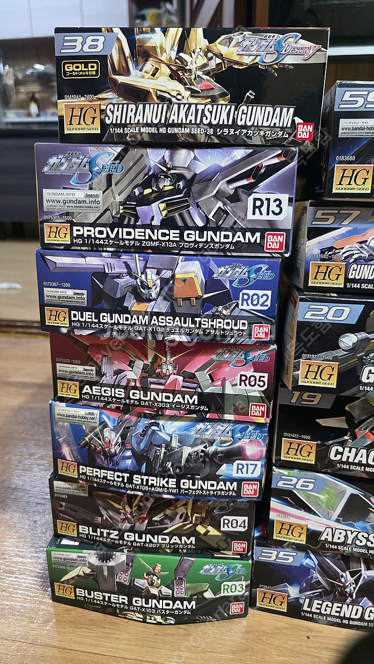 건프라 건담시드 구판 HG 개당 15000에 팝니다--3