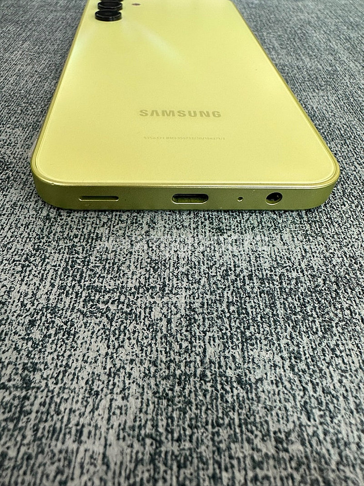 갤럭시버디3 128G 라임색 24년 7월개통 11만원 ...--8