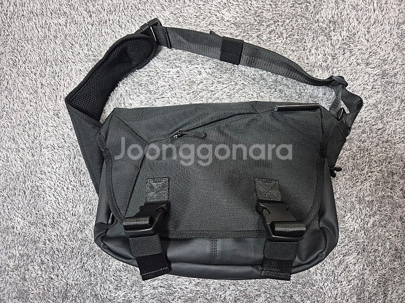 몬스터리퍼블릭 메신저백--0