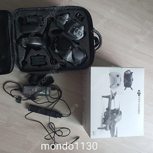 A급 DJIFPV 박풀셋+배터리2+가방 팝니다