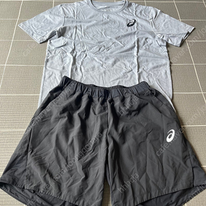 아식스 티셔츠, 반바지 M 사이즈 새상품입니다 ​