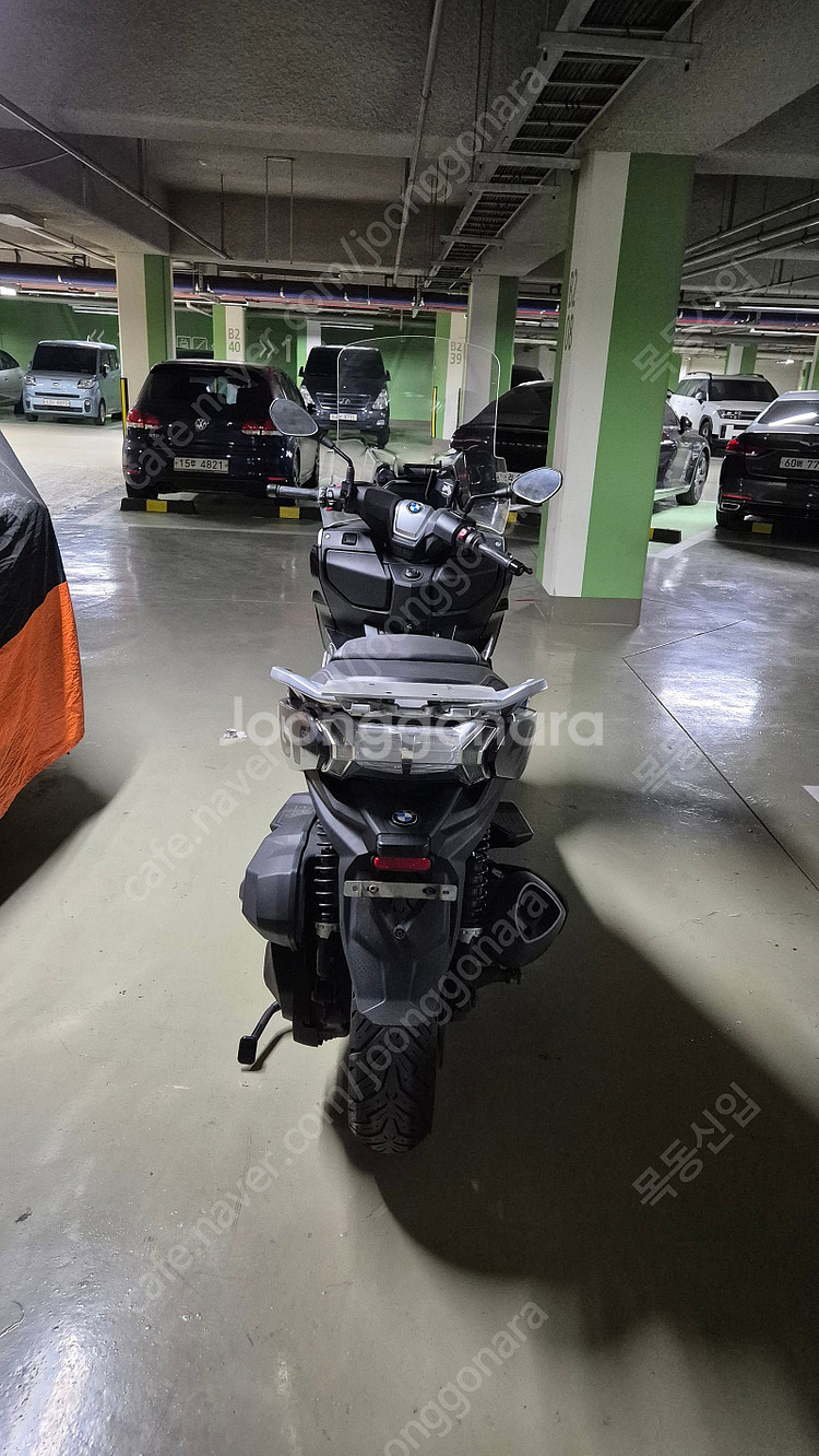 [서울] 22년식 c400gt 판매합니다.--3