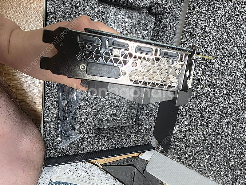 조택amp 1080ti판매합니다--1