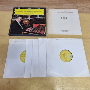 LP. 피아노곡 명곡 박스반 2종 저렴히 정리