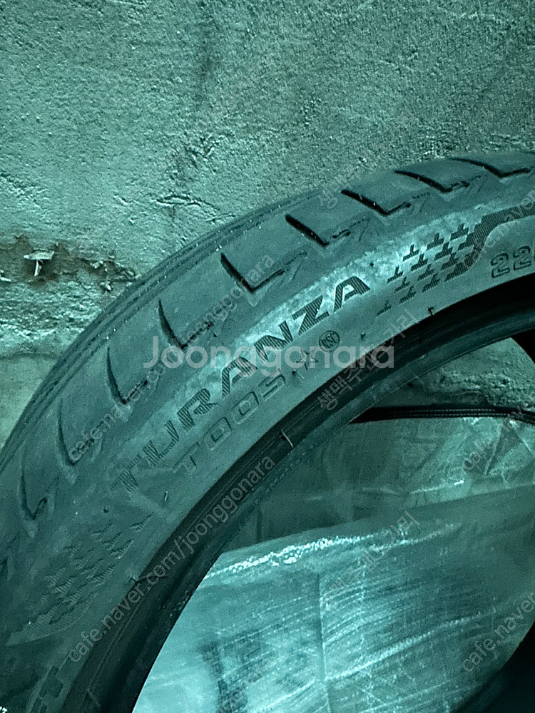 브릿지스톤 투란자 T005 225 40 19 BMW 3시리즈 순정 타이어 2본. 스타 마크, RSC 마크(런플랫)--0