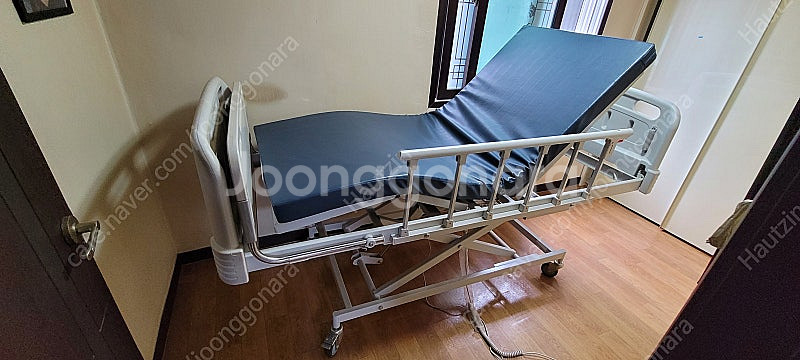 수직상승형 환자용침대 병원침대 전동3단 의료침대--3
