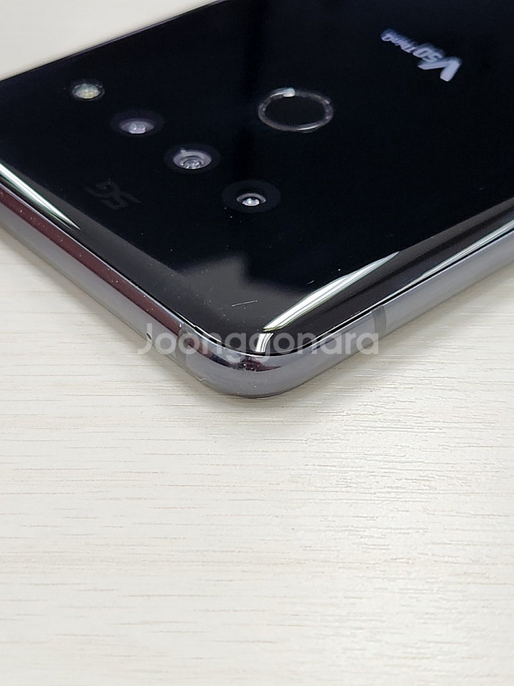 LG V50 블랙색상 128용량 상태좋은 꿀매물 단말기 8만 판매합니다--7