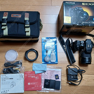 (상태 극상) 하이엔드 후지 디지털 카메라 디카 후지 파인픽스 S200EXR