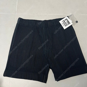 [One Size] 옴므플리세 7월 먼슬리 JF074 반바지 블랙