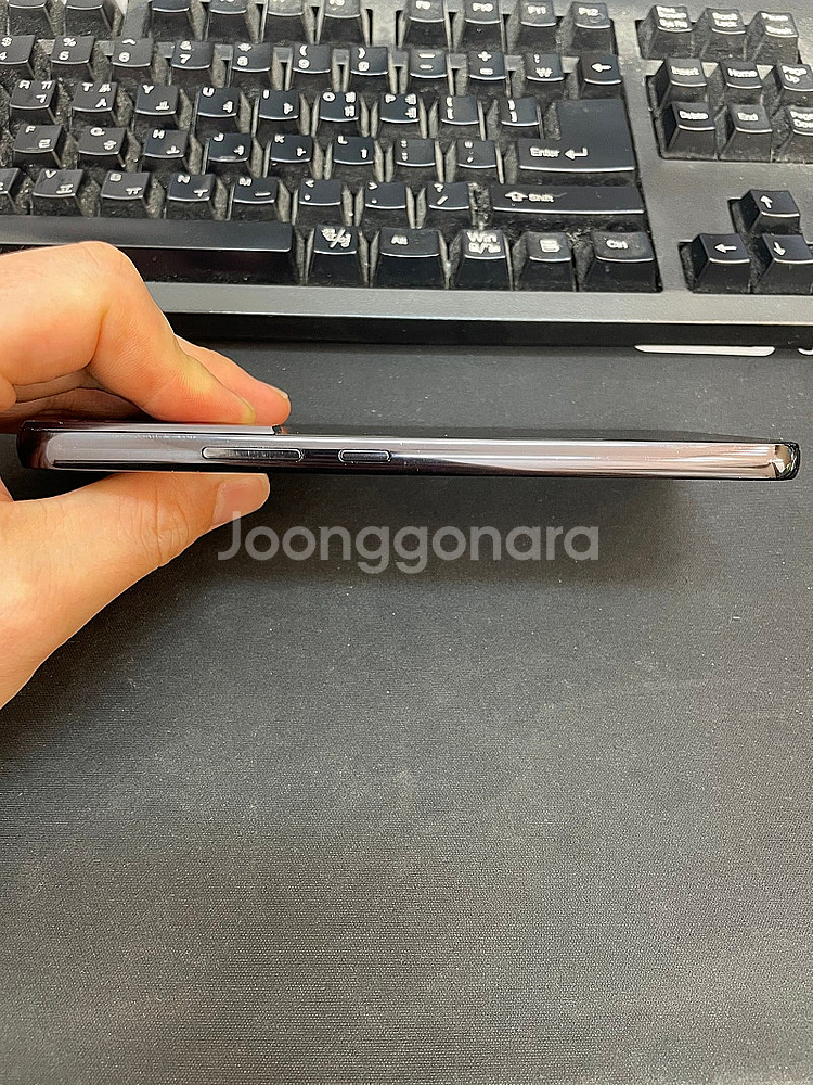 갤럭시S22플러스 블랙 256GB 무잔상 상태좋은 중고...--4