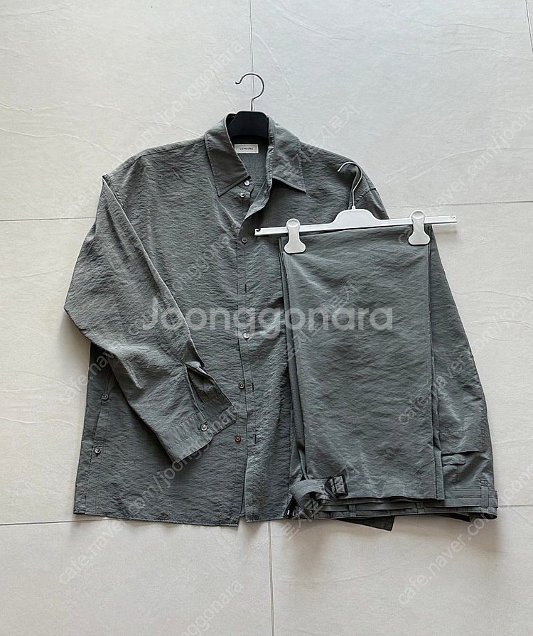 [48/46] 24ss 르메르 드라이실크 셋업(2피스) 애쉬그레이--0