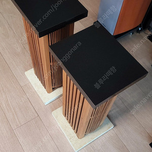 스피커 스탠드