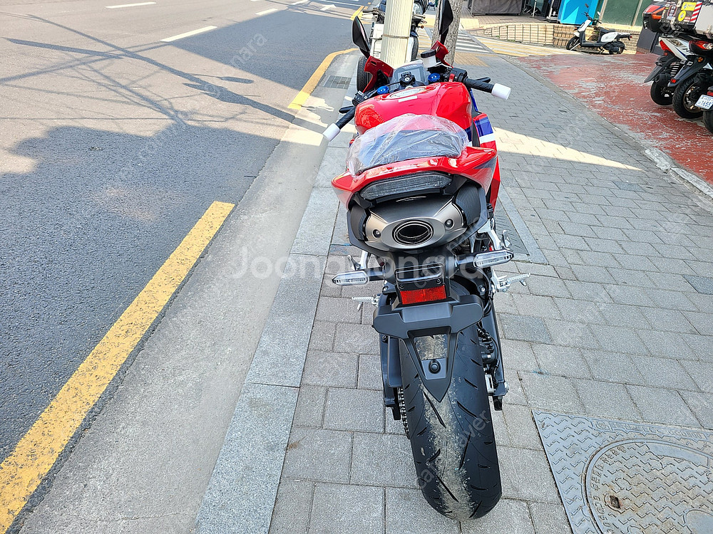 혼다 CBR 600 RR 신차 !!! 판매합니다.(20...--3