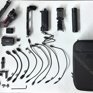 DJI RS 2 Pro Combo 카메라짐벌