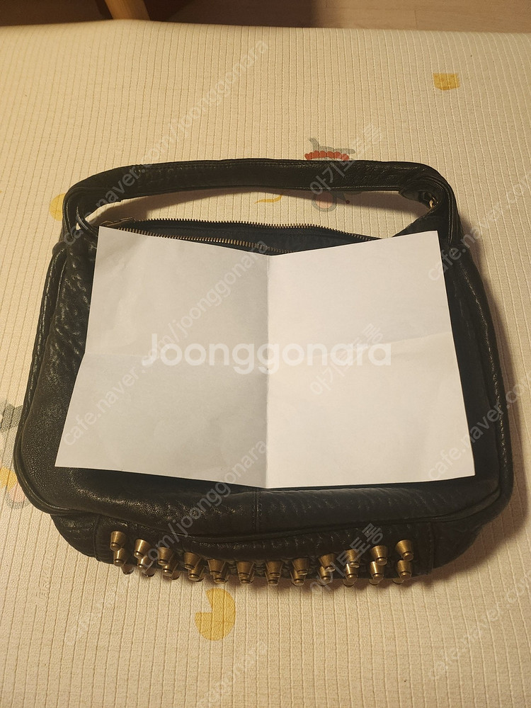 셀린느 투톤 클러치 스몰 (정품) 거의 새상품 판매합니...--2