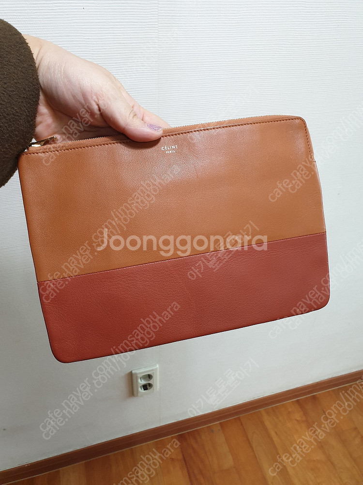 셀린느 투톤 클러치 스몰 (정품) 거의 새상품 판매합니...--7