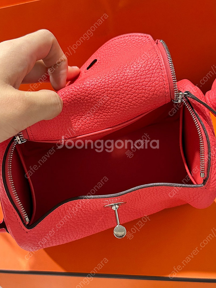 정품 에르메스 미니린디 로즈텍사스 860만원--3