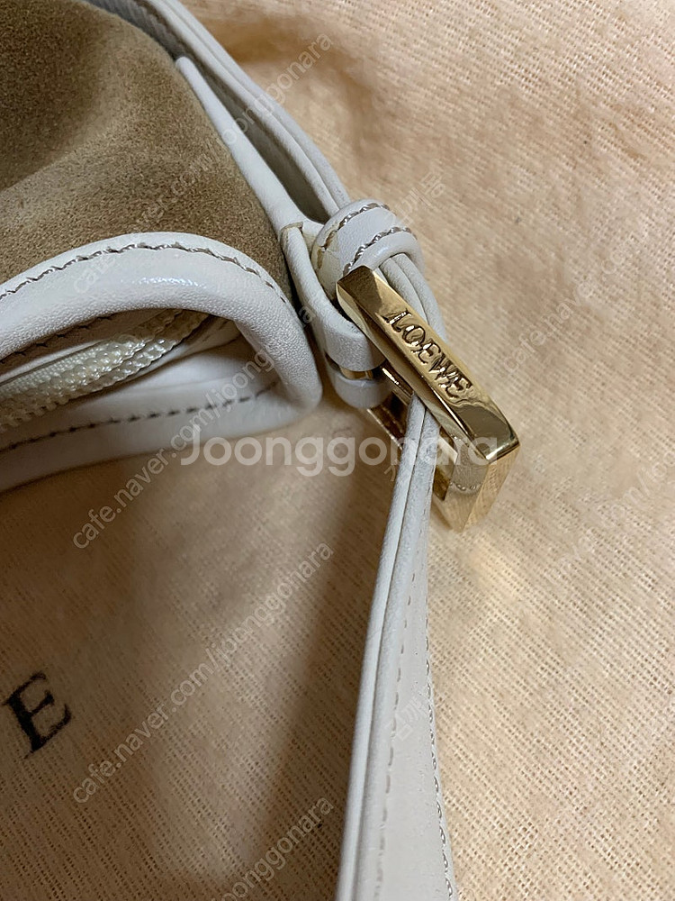 빈티지 로에베 스웨이드 숄더백--8