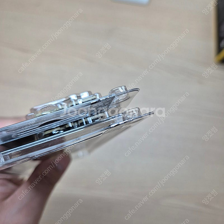 KLEVV DDR5-5600 16GB x 2 미개봉--1