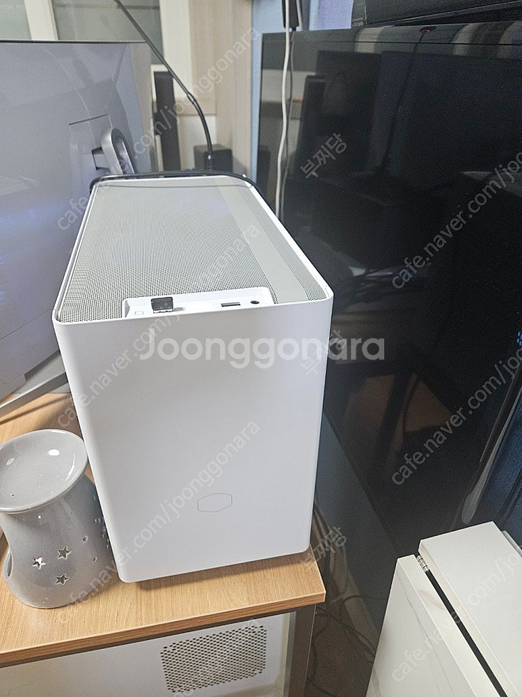 ITX본체 팝니다.(13400f/b760i/ram32G...--1