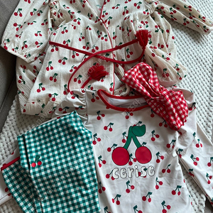 리미떼두두 체리 래쉬가드XL&로브