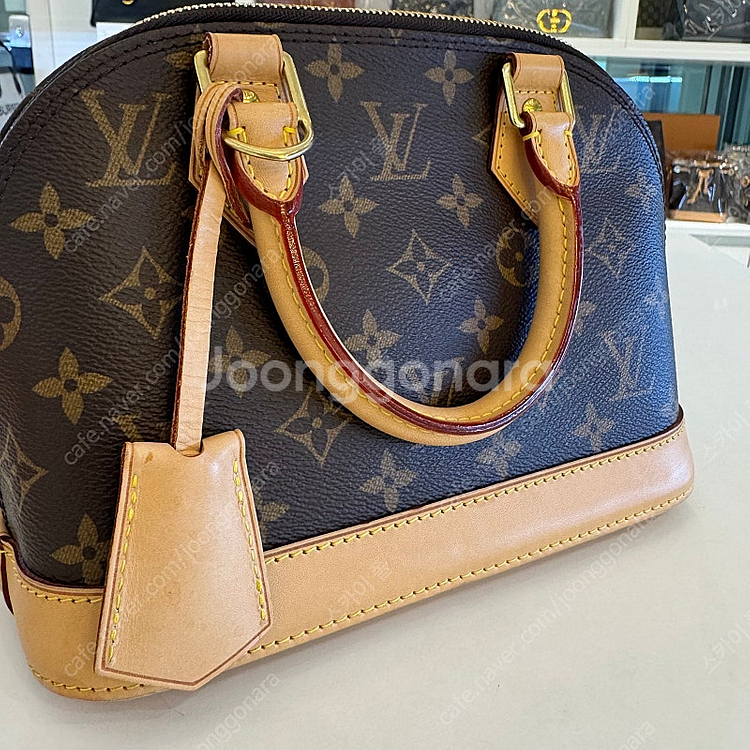 루이비통 알마BB모노그램 토트백 브라운 M53152--0