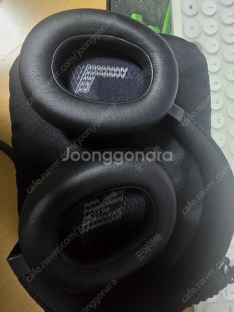 삼성 JBL LIVE 66PNC 블랙 팝니다--2