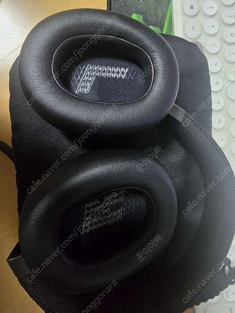 삼성 JBL LIVE 66PNC 블랙 팝니다--2