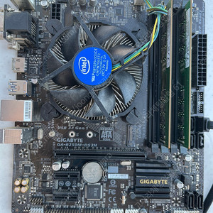 인텔 I5 6600+기가바이트 b250m ds3h+DDR4 4G 삼성 2개 일괄(택포6만)