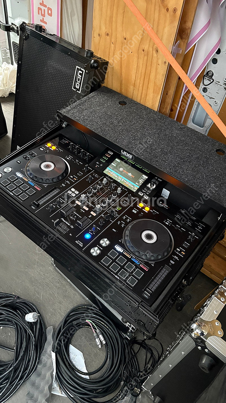 S급 XDJ RX2+플라이트 케이스 세트 판매합니다--0