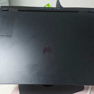 [개인] 헬리오스 네오 16( i7-13700HX / 32GB/ 4060 ) 팝니다.