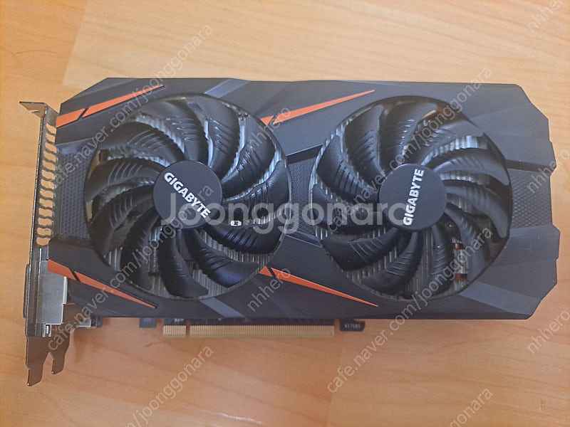 기가바이트 gtx1060 6g 팝니다--1