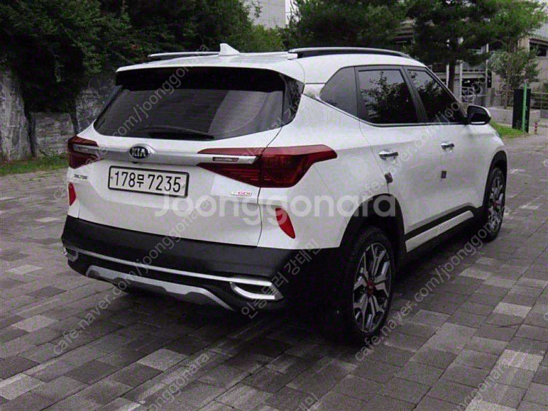 기아 셀토스 가솔린 16 터보 2WD 중고차 선착순 판...--2