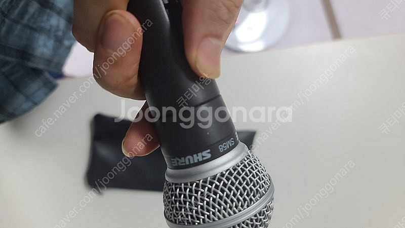 슈어 sm58 정품 스위치 버전 판매 합니다.--2
