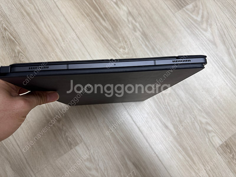 갤럭시 탭 s8 최상위 버전 (거의 새것) 판매 합니다...--0