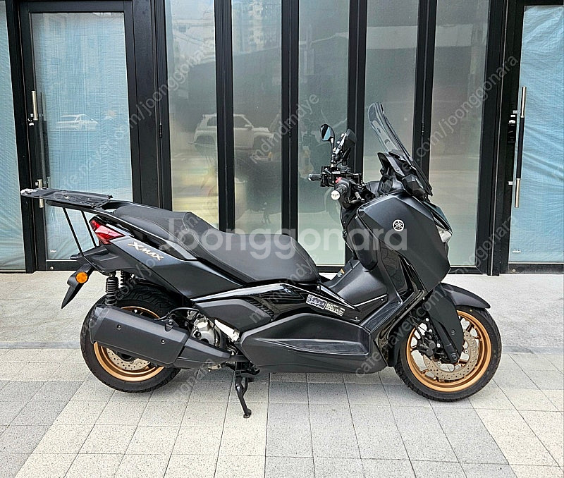 2만키로 23년식 엑스맥스 300 페리 판매합니다--2