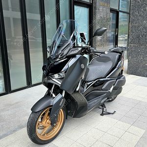 2만키로 23년식 엑스맥스 300 페리 판매합니다