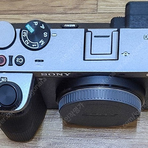 SONY 알파 A6700 판매합니다.