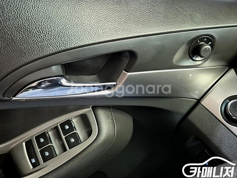 올란도 1.6 디젤 LTZ 2016 년 중고차/전액할부/중고리스/중고렌트/--9