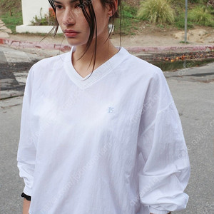 [M] 로클 Lc NYLON SWEATSHIRT_WHITE 팝니다