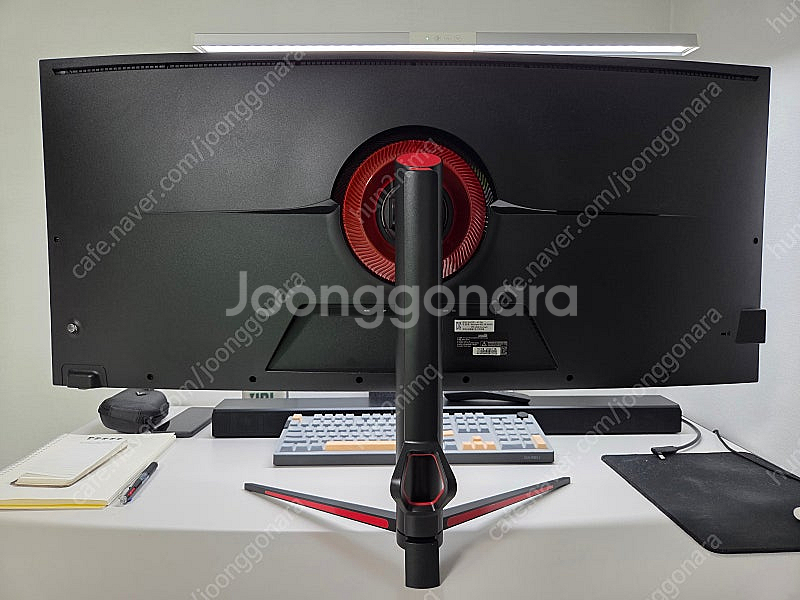 와사비망고 40인치 모니터 Artview 400 팝니다...--1