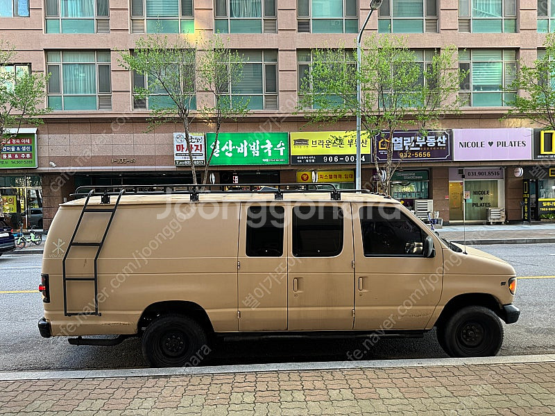 2000년식 포드 e350 이코노라인 팝니다--3
