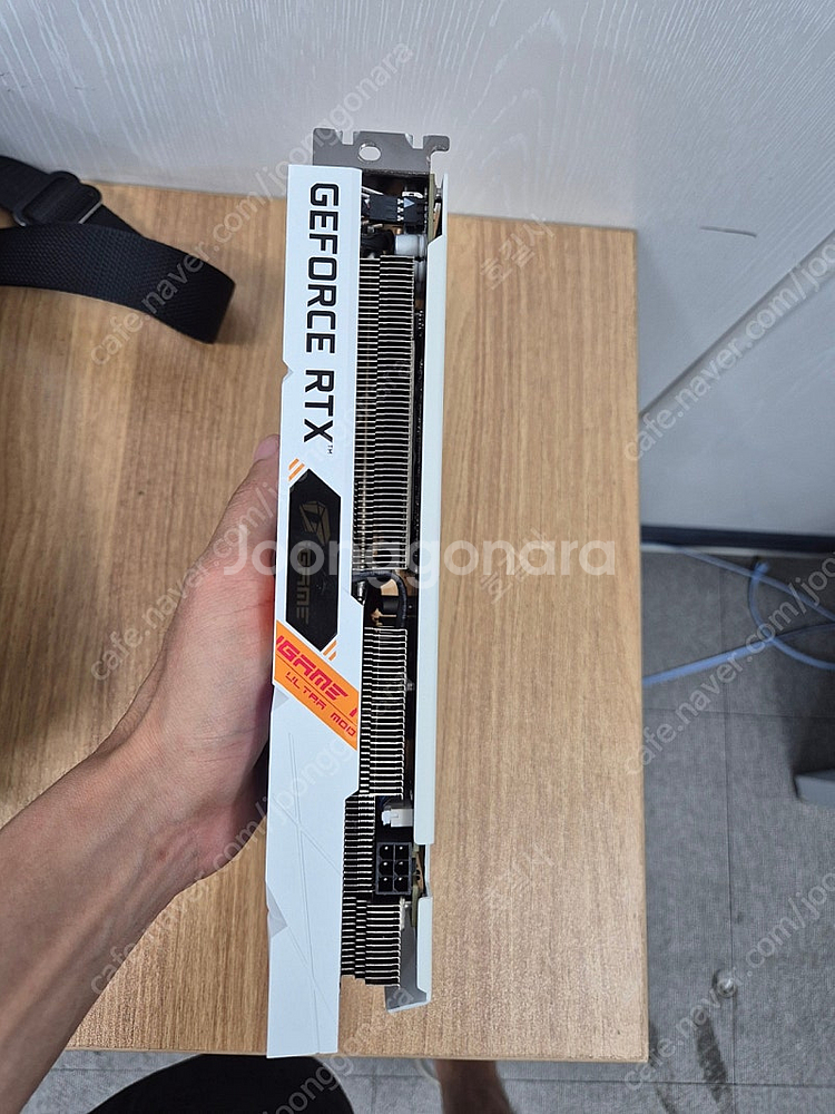 컬러풀 RTX3050 8GB I game 화이트 그래픽...--3
