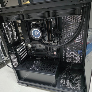 라이젠 라파엘 7800X3D 반본체 판매합니다 (그래픽 카드 제외)