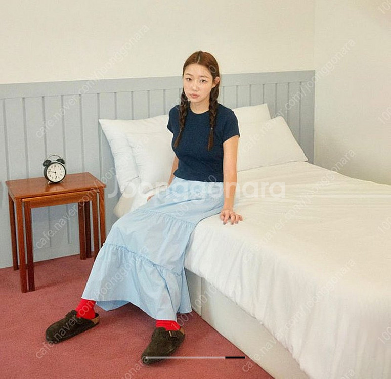 홈바디띵즈 맥시 셔링 플레어 스커트 블루 글로니브랜디멜...--1
